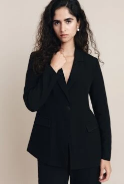 Piper Crepe Blazer Black