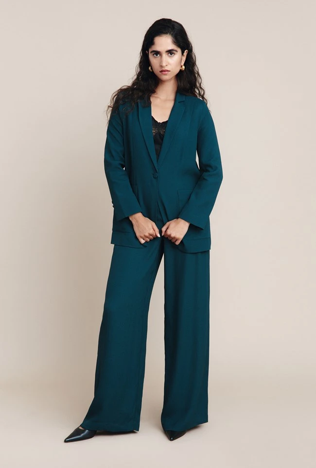 Wren Crepe Blazer Petrol Green - Image 4