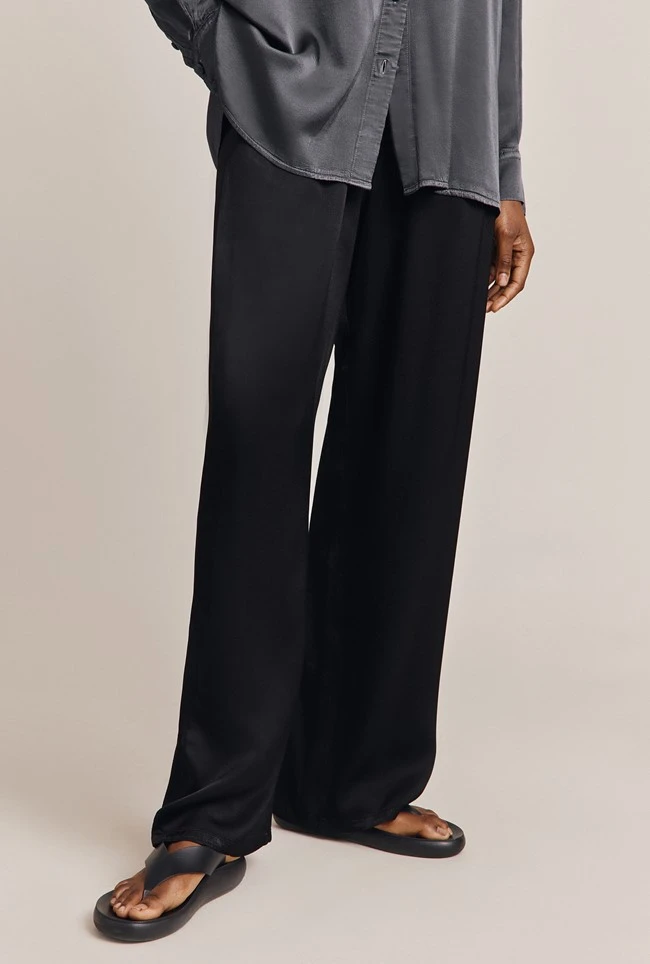 Imogen Satin Wide Leg Trouser Black - Image 5